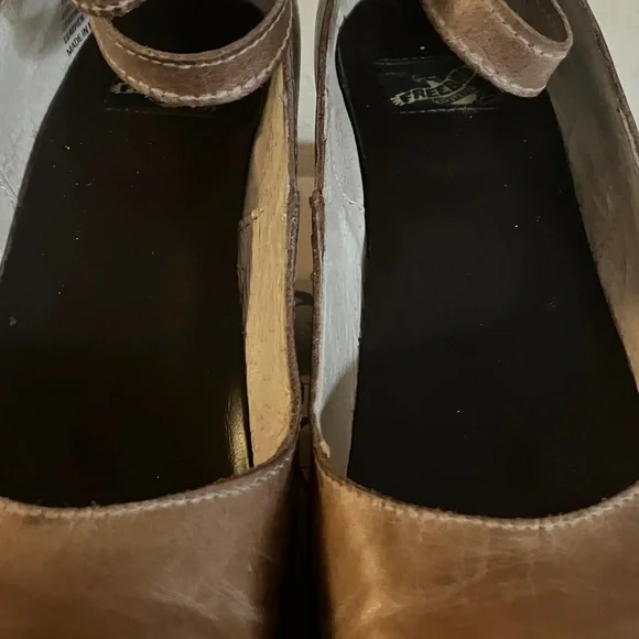 Freebird by Steven Randi Size 10 tan leather. - Picture 5 of 9